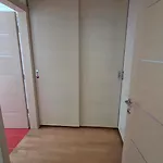 아파트 Apartmaji Palea